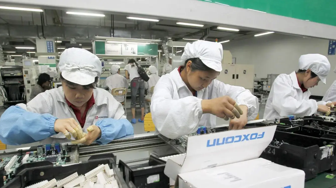 Apple hoãn chuyển dây chuyền sản xuất từ Trung Quốc sang Việt Nam do COVID-19