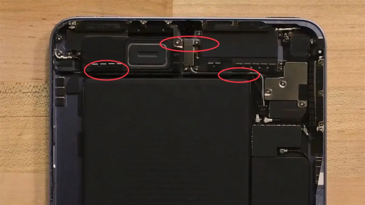 Người dùng tiếp tục phản ánh lỗi màn hình trên iPad mini 6