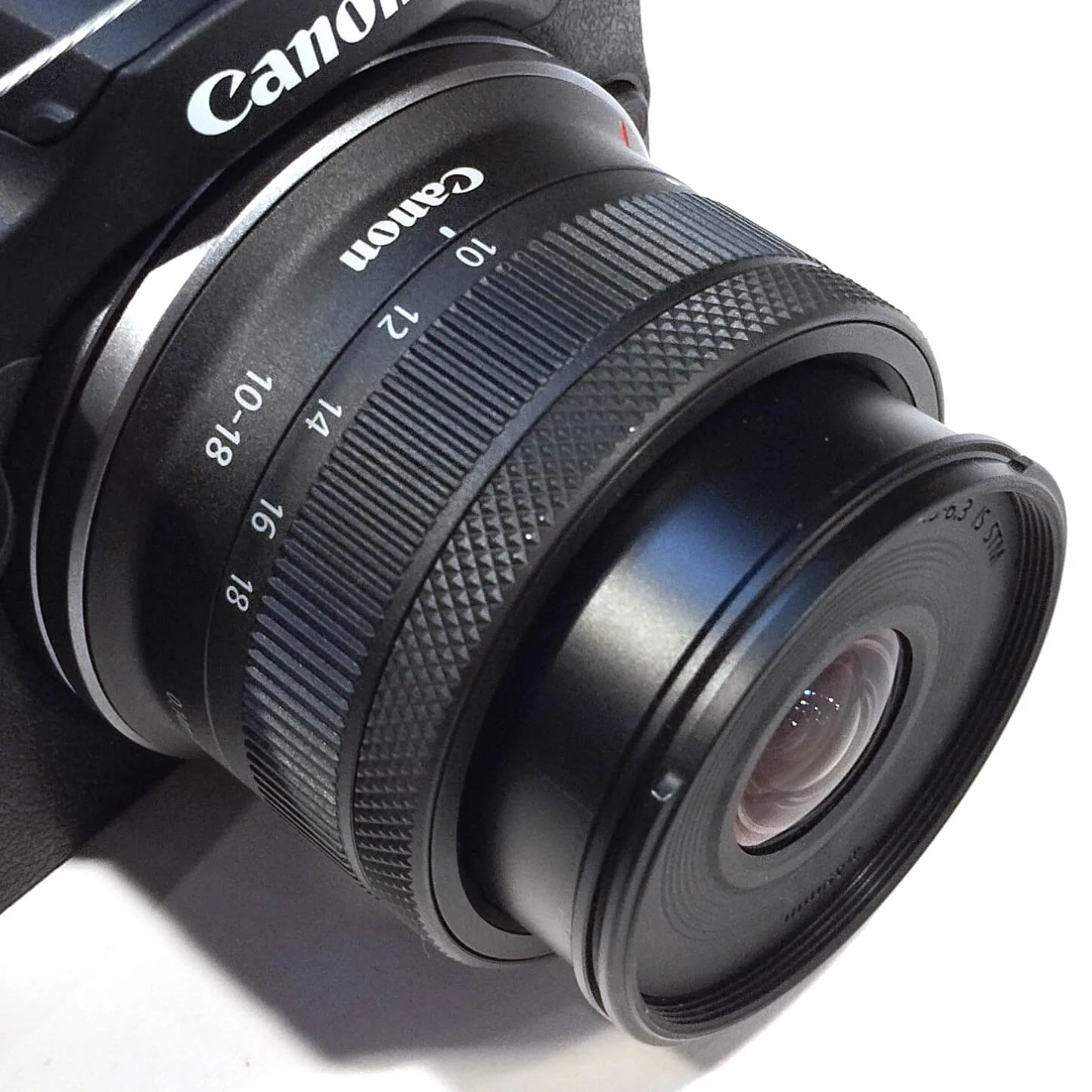 Canon RF 10 18mm f4 5.6 IS STM Ontop.vn 2