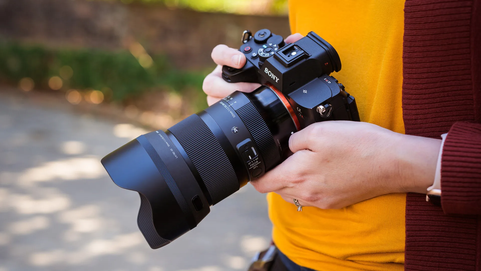 50mm f12 sony featured