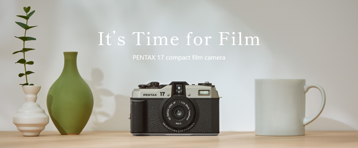 PENTAX 17 logo.jpg